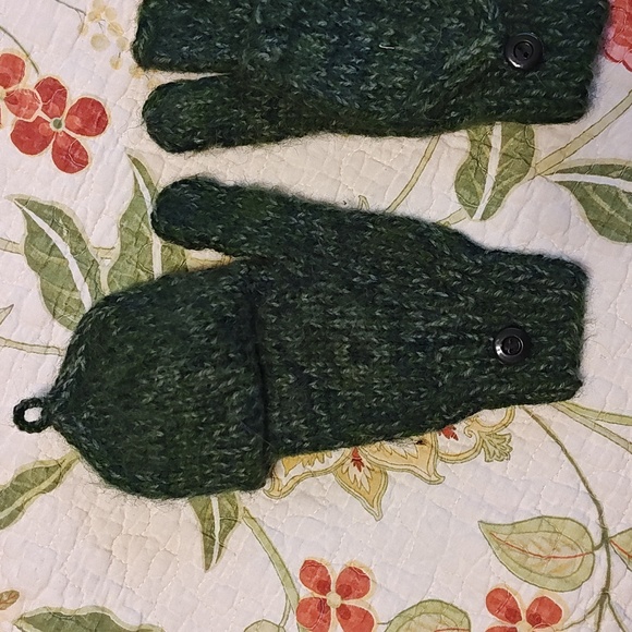 Handmade Wool Convertible Mittens - Picture 3 of 7